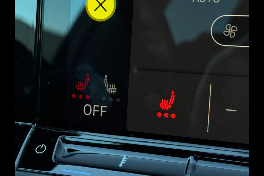Volkswagen Golf 1.5 eTSI | Pano | HUD | IQ | Memory | Dodehoek