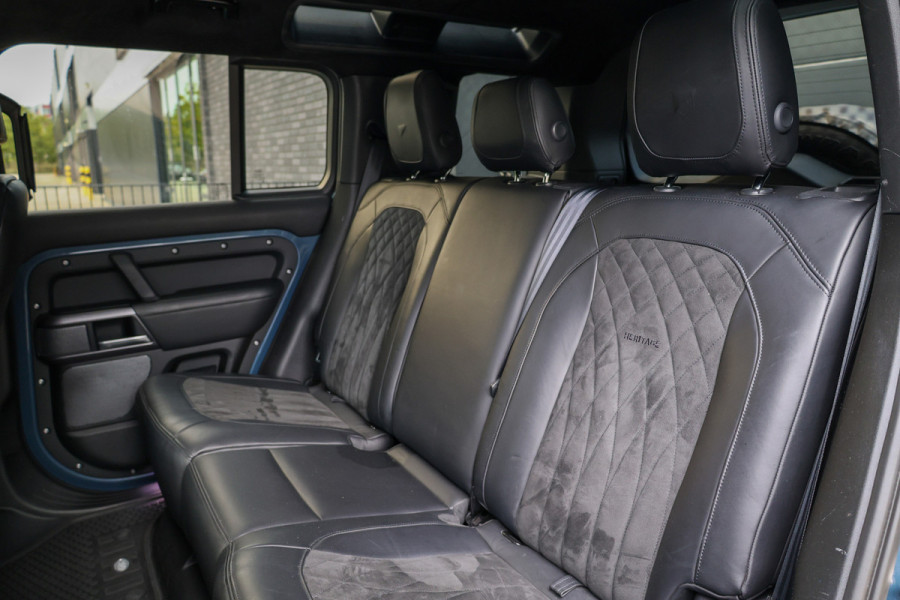 Land Rover Defender 110 2.0 P400e 110 X-Dynamic S | BTW | HERITAGE | ACC | 360 | STOEL& STUURVERWARMING |