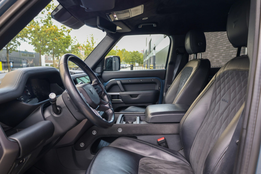 Land Rover Defender 110 2.0 P400e 110 X-Dynamic S | BTW | HERITAGE | ACC | 360 | STOEL& STUURVERWARMING |