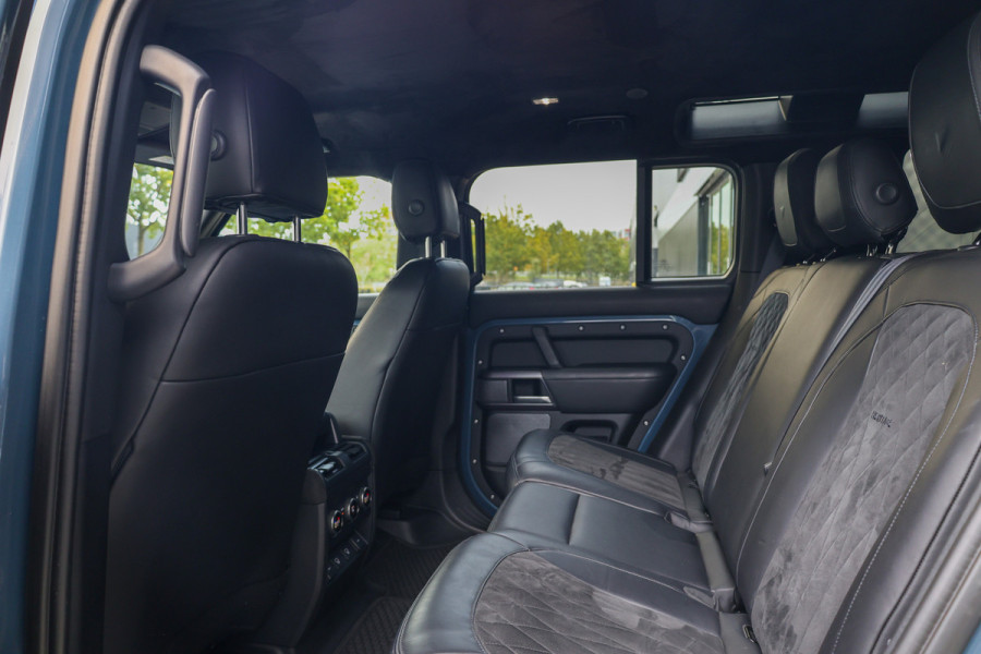 Land Rover Defender 110 2.0 P400e 110 X-Dynamic S | BTW | HERITAGE | ACC | 360 | STOEL& STUURVERWARMING |