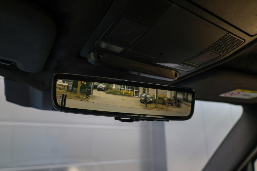 Land Rover Defender 110 2.0 P400e 110 X-Dynamic S | BTW | HERITAGE | ACC | 360 | STOEL& STUURVERWARMING |