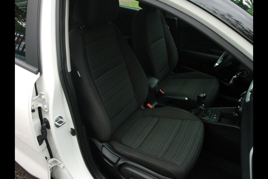 Kia Stonic 1.0 T-GDi MHEV DynamicLine