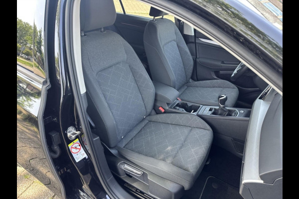 Volkswagen Golf Variant 1.0 TSI Life