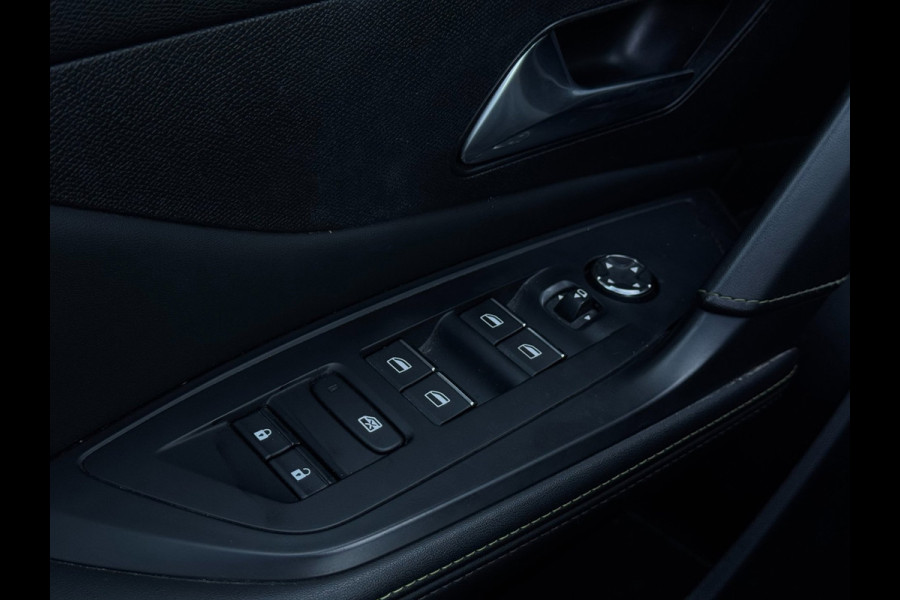 Peugeot 308 SW 1.2 PureTech GT Line | Pano | Camera | Alcantara