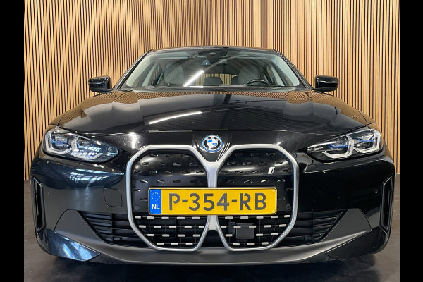 BMW i4 EDrive40 High Executive 84 kWh|95% SOH|VOLLEDER|HEAD-UP|ACC|CARPLAY|CAMERA 360|STOELVERWARMING|ELEK.A-KLEP|NAVI|NAP|NL-AUTO
