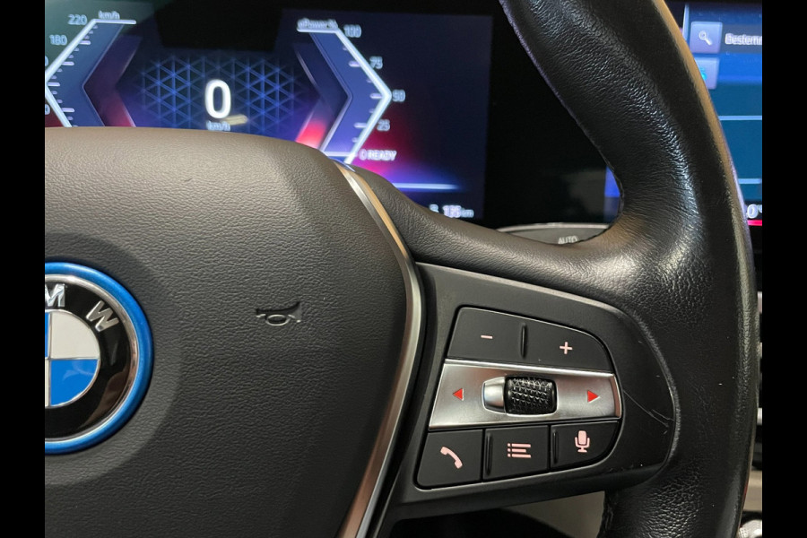 BMW i4 EDrive40 High Executive 84 kWh|95% SOH|VOLLEDER|HEAD-UP|ACC|CARPLAY|CAMERA 360|STOELVERWARMING|ELEK.A-KLEP|NAVI|NAP|NL-AUTO