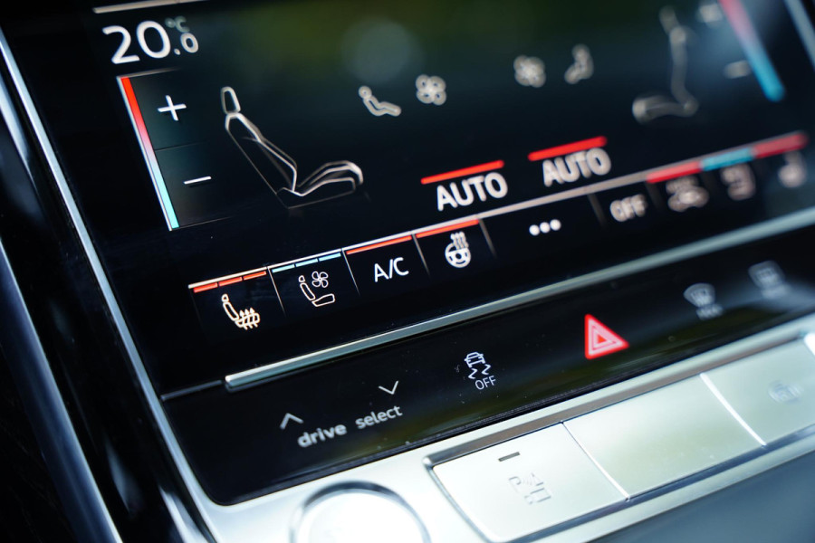 Audi A8 55 TFSI Quattro / Vierwielbesturing / Panoramadak / B&O