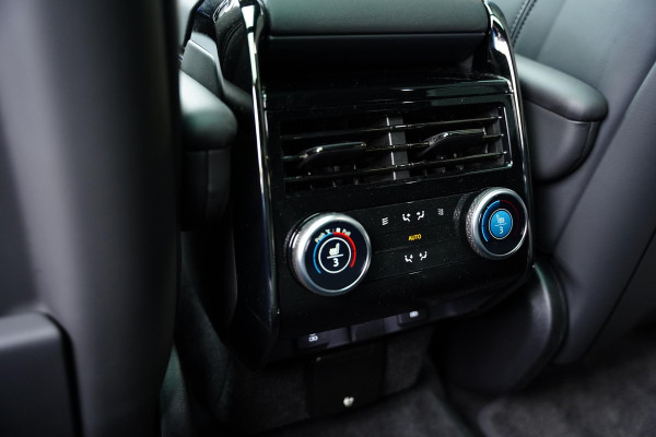 Land Rover Range Rover Sport P460 E Dynamic HSE In Control / Massage / 23 Inch / Elek. Trekhaak