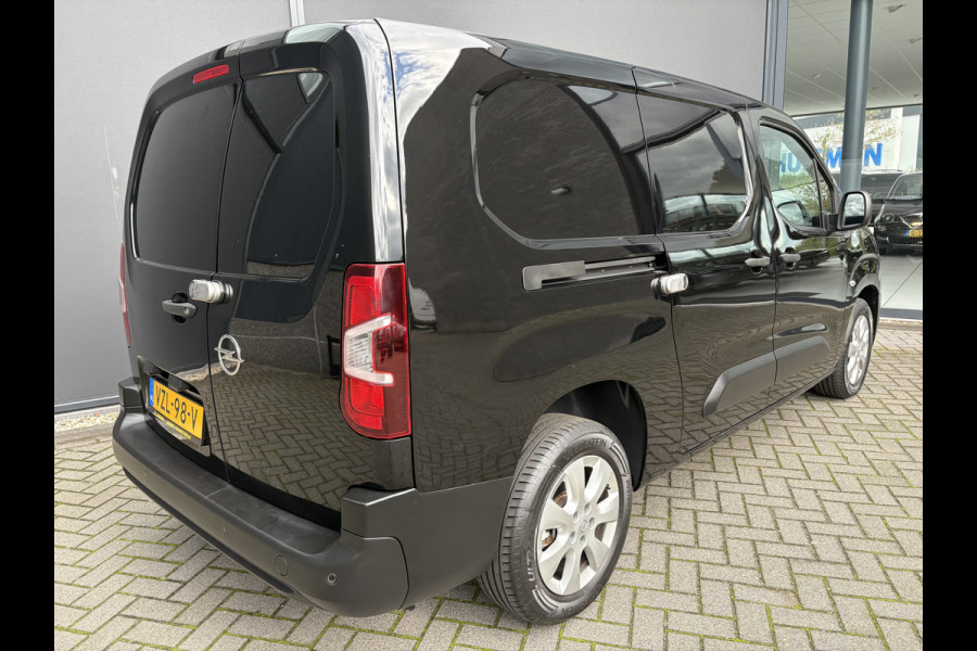 Opel Combo 1.5D L2H1 Airco - Apple carplay - Parkeersensoren - Navigatie - Tussenschot volledig - Zijschuifdeur rechts - Licht metalen velgen 16 inch - Radio - Start/stop systeem - Bluetooth - Cruise control - Elektrische ramen - stuur multifunctioneel - Centrale vergrendeling met afstandsbediening