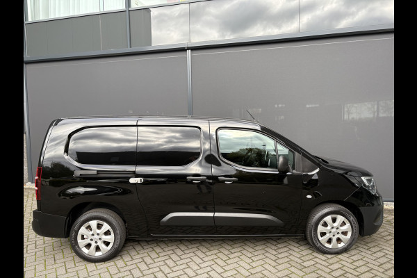 Opel Combo 1.5D L2H1 Airco - Apple carplay - Parkeersensoren - Navigatie - Tussenschot volledig - Zijschuifdeur rechts - Licht metalen velgen 16 inch - Radio - Start/stop systeem - Bluetooth - Cruise control - Elektrische ramen - stuur multifunctioneel - Centrale vergrendeling met afstandsbediening