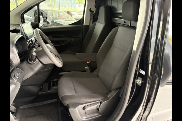 Opel Combo 1.5D L2H1 Airco - Apple carplay - Parkeersensoren - Navigatie - Tussenschot volledig - Zijschuifdeur rechts - Licht metalen velgen 16 inch - Radio - Start/stop systeem - Bluetooth - Cruise control - Elektrische ramen - stuur multifunctioneel - Centrale vergrendeling met afstandsbediening