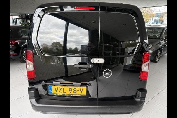Opel Combo 1.5D L2H1 Airco - Apple carplay - Parkeersensoren - Navigatie - Tussenschot volledig - Zijschuifdeur rechts - Licht metalen velgen 16 inch - Radio - Start/stop systeem - Bluetooth - Cruise control - Elektrische ramen - stuur multifunctioneel - Centrale vergrendeling met afstandsbediening