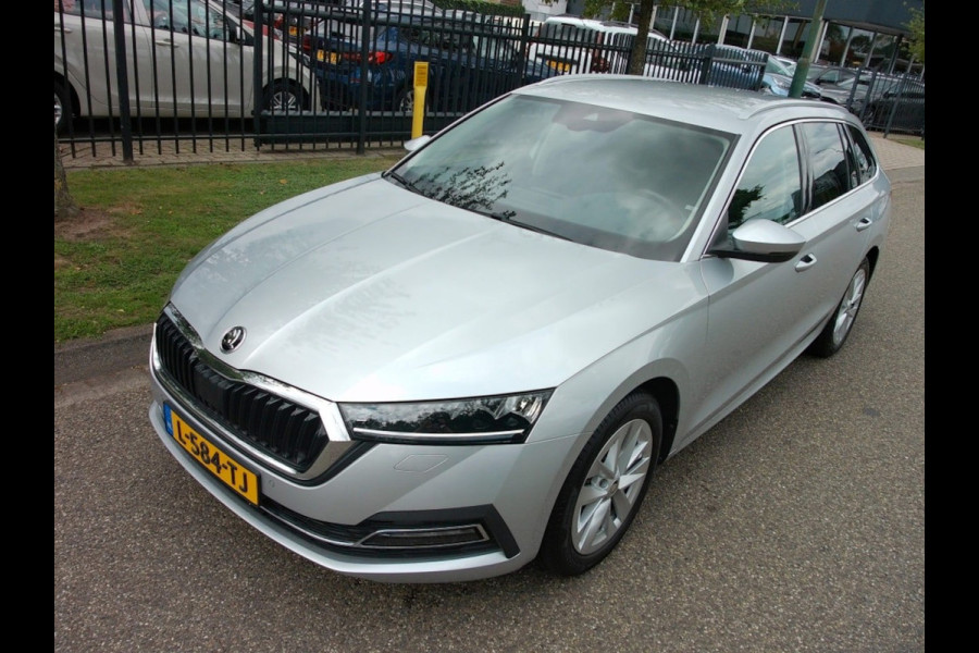 Škoda Octavia Combi 1.0 TSI Business Edition Plus