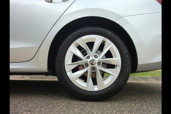 Škoda Octavia Combi 1.0 TSI Business Edition Plus