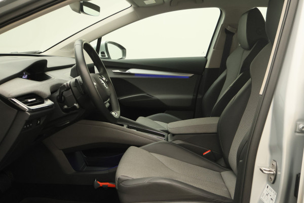 Škoda ENYAQ iV 80 SOH 96,4%, ACC, Dodehoeksensor, Camera, Stuur-/Stoelverwarming, Apple Carplay, PDC