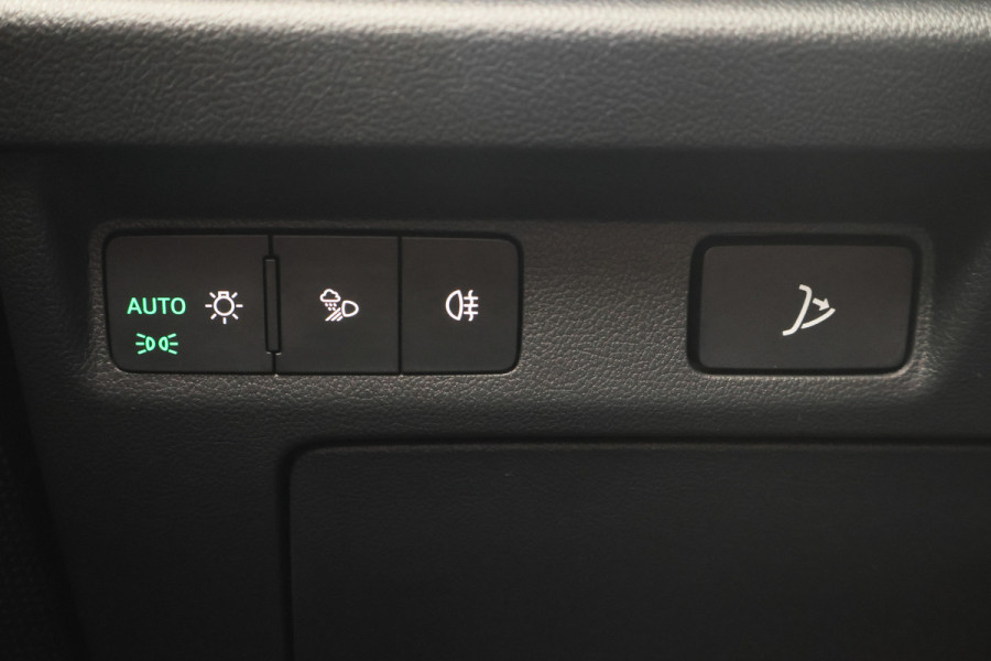 Škoda ENYAQ iV 80 SOH 96,4%, ACC, Dodehoeksensor, Camera, Stuur-/Stoelverwarming, Apple Carplay, PDC
