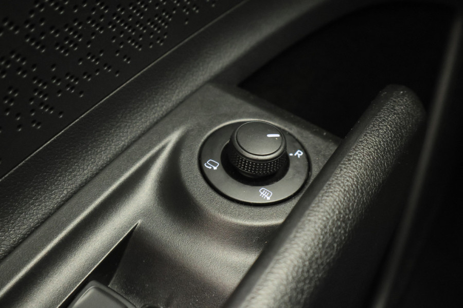 Škoda ENYAQ iV 80 SOH 96,4%, ACC, Dodehoeksensor, Camera, Stuur-/Stoelverwarming, Apple Carplay, PDC