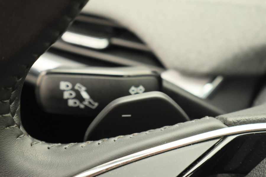 Škoda ENYAQ iV 80 SOH 96,4%, ACC, Dodehoeksensor, Camera, Stuur-/Stoelverwarming, Apple Carplay, PDC