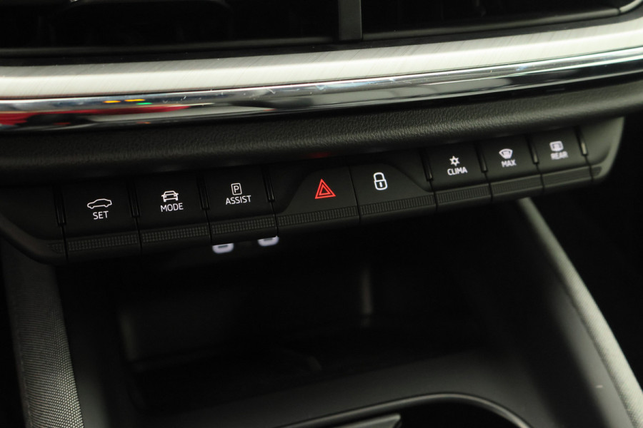 Škoda ENYAQ iV 80 SOH 96,4%, ACC, Dodehoeksensor, Camera, Stuur-/Stoelverwarming, Apple Carplay, PDC