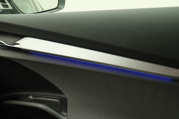 Škoda ENYAQ iV 80 SOH 96,4%, ACC, Dodehoeksensor, Camera, Stuur-/Stoelverwarming, Apple Carplay, PDC