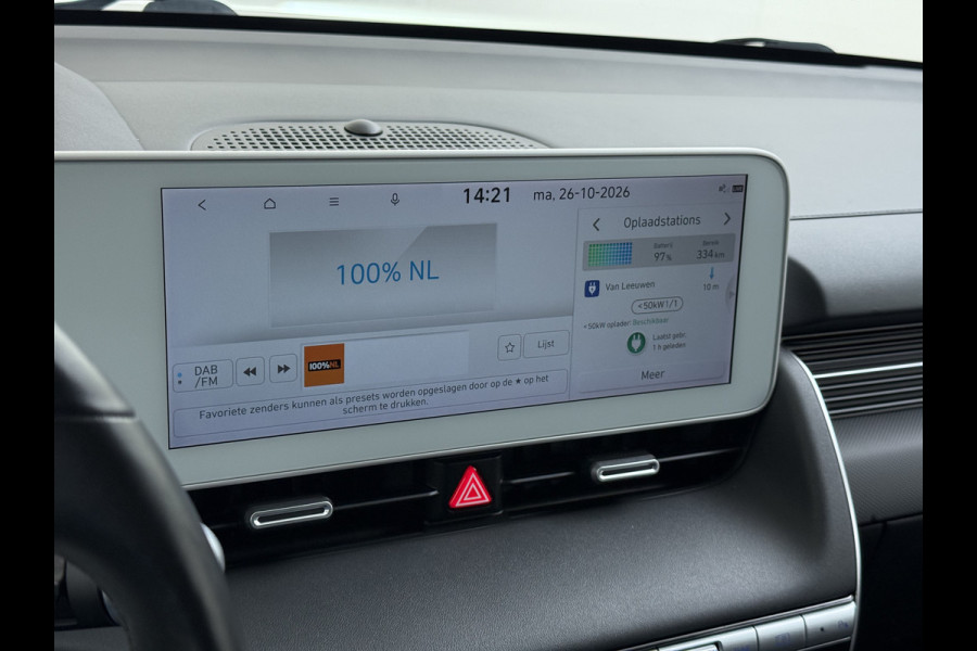 Hyundai IONIQ 5 Lounge 73kWh SOH 96% Leder Trekhaak Adap.Cruise Bose®-Audio Warmtepomp Elek.Stoelen+Memory Head-Up Display 360°Camera Stoel+Stuu Apple Carplay Android Auto Elek.Achterklep Ecc Privacy Glas Lmv 19" DAB Regen-Lichtsensor 1.600KG Trekgewicht 1e Eigenaar Origineel Nederlandse Auto