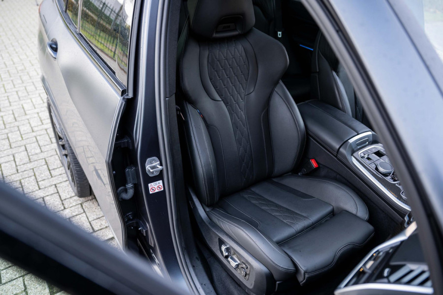 BMW X5 xDrive45e M-Sport Bowers & Wilkins M-Seats Carbon