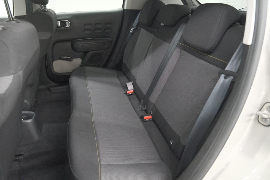 Citroën C3 PureTech 82 Feel | Parkeersensoren | Apple Carplay | Navigatie | Zwart dak