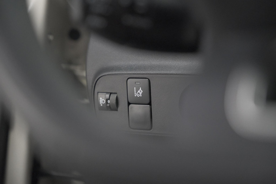 Citroën C3 PureTech 82 Feel | Parkeersensoren | Apple Carplay | Navigatie | Zwart dak