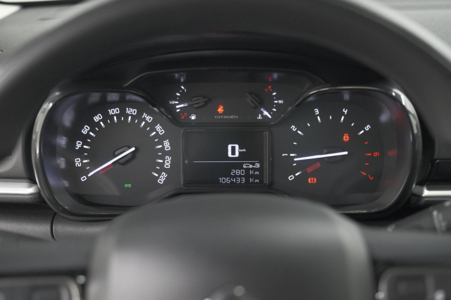 Citroën C3 PureTech 82 Feel | Parkeersensoren | Apple Carplay | Navigatie | Zwart dak