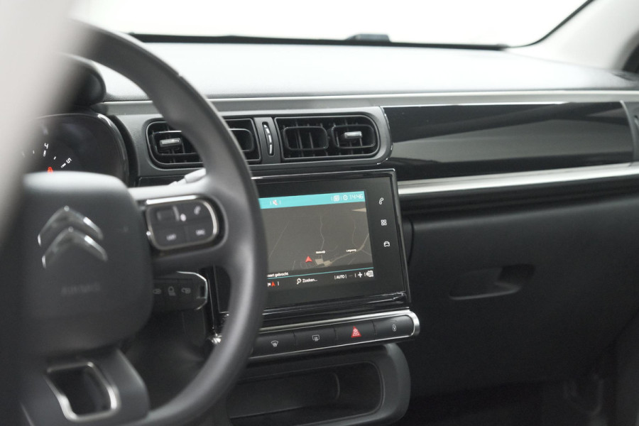 Citroën C3 PureTech 82 Feel | Parkeersensoren | Apple Carplay | Navigatie | Zwart dak