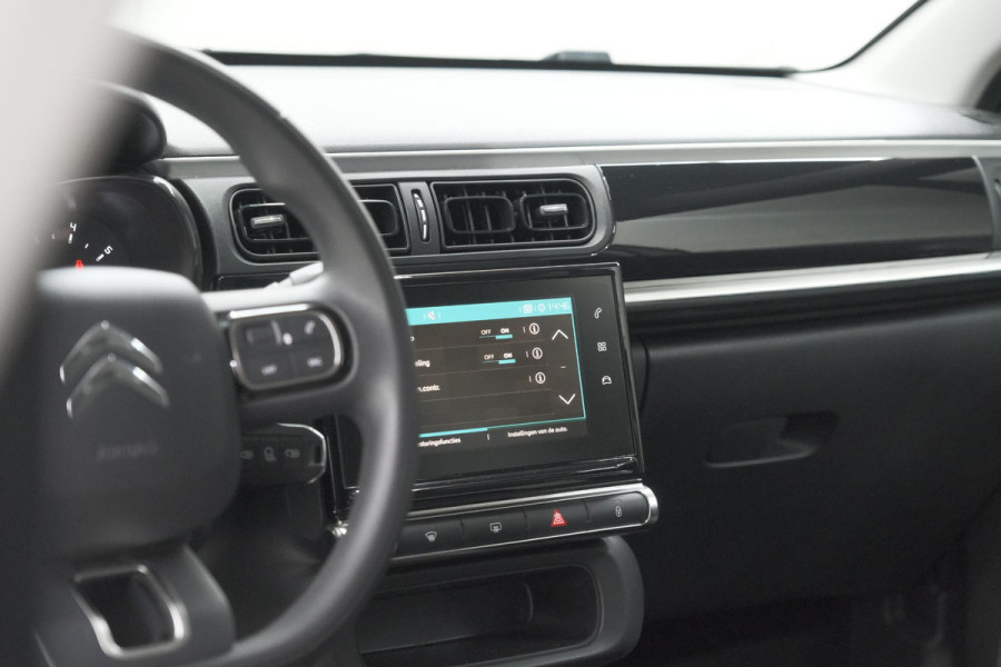 Citroën C3 PureTech 82 Feel | Parkeersensoren | Apple Carplay | Navigatie | Zwart dak