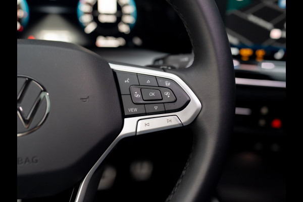 Volkswagen Golf 1.5 eTSI 50 Edition | Panodak | Stoelgeheugen | Head up | Trekhaak Elk. Wegkl. | Harman/ Kardon | Prijs Rijklaar!!