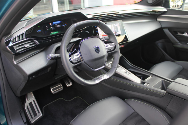 Peugeot e-408 GT AVANTAGE 58 kWh | PANORAMA SCHUIF/KANTEL DAK | WARMTEPOMP | HIFI PACK: (DRAADLOZE TELEFOONLADER, FOCAL PREMIUM HIFI SYSTEEM MET 10 SPEAKERS) | 360 VISION & DRIVE ASSIST PLUS PACK: (360° CAMERA MET 4 HD CAMERA'S, CLEAN CABIN,3D NAVIGATIE SYSTEEM) |  ELEKTRISCH VERSTELBARE VOORSTOELEN MET MASSAGE FUNCTIE EN STOELVERWARMING | BEKLEDING ALCANTARA/KUNSTLEDER | DRAADLOZE APPLE CARPLAY/ANDROID AUTO | 19" LICHTMETALEN VELGEN "GRAPHITE" | LED MATRIX KOPLAMPEN | DONKERE HEMELBEKLEDING | SFEER VERLICHTING | ELEKTRISCH BEDIENBARE ACHTERKLEP | PACK DRIVE PLUS PACK: (PACK SAFETY,