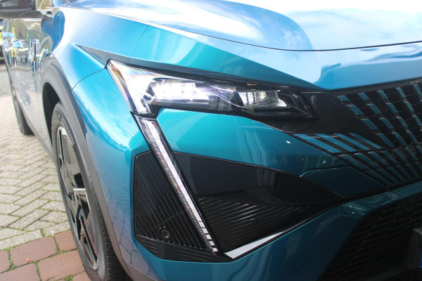 Peugeot e-408 GT AVANTAGE 58 kWh | PANORAMA SCHUIF/KANTEL DAK | WARMTEPOMP | HIFI PACK: (DRAADLOZE TELEFOONLADER, FOCAL PREMIUM HIFI SYSTEEM MET 10 SPEAKERS) | 360 VISION & DRIVE ASSIST PLUS PACK: (360° CAMERA MET 4 HD CAMERA'S, CLEAN CABIN,3D NAVIGATIE SYSTEEM) |  ELEKTRISCH VERSTELBARE VOORSTOELEN MET MASSAGE FUNCTIE EN STOELVERWARMING | BEKLEDING ALCANTARA/KUNSTLEDER | DRAADLOZE APPLE CARPLAY/ANDROID AUTO | 19" LICHTMETALEN VELGEN "GRAPHITE" | LED MATRIX KOPLAMPEN | DONKERE HEMELBEKLEDING | SFEER VERLICHTING | ELEKTRISCH BEDIENBARE ACHTERKLEP | PACK DRIVE PLUS PACK: (PACK SAFETY,