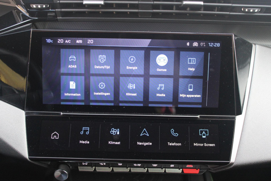 Peugeot e-408 GT AVANTAGE 58 kWh | PANORAMA SCHUIF/KANTEL DAK | WARMTEPOMP | HIFI PACK: (DRAADLOZE TELEFOONLADER, FOCAL PREMIUM HIFI SYSTEEM MET 10 SPEAKERS) | 360 VISION & DRIVE ASSIST PLUS PACK: (360° CAMERA MET 4 HD CAMERA'S, CLEAN CABIN,3D NAVIGATIE SYSTEEM) |  ELEKTRISCH VERSTELBARE VOORSTOELEN MET MASSAGE FUNCTIE EN STOELVERWARMING | BEKLEDING ALCANTARA/KUNSTLEDER | DRAADLOZE APPLE CARPLAY/ANDROID AUTO | 19" LICHTMETALEN VELGEN "GRAPHITE" | LED MATRIX KOPLAMPEN | DONKERE HEMELBEKLEDING | SFEER VERLICHTING | ELEKTRISCH BEDIENBARE ACHTERKLEP | PACK DRIVE PLUS PACK: (PACK SAFETY,