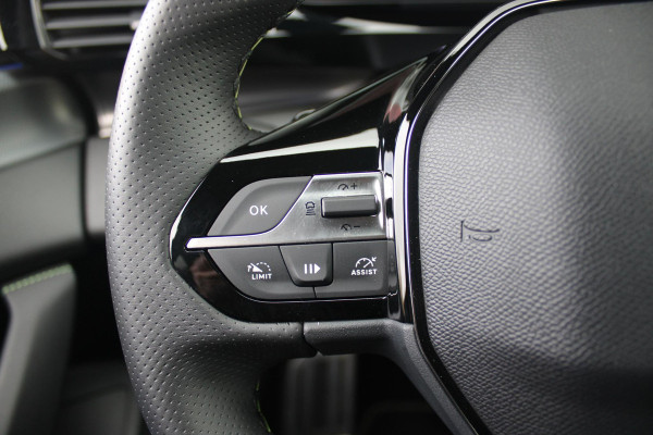 Peugeot e-408 GT AVANTAGE 58 kWh | PANORAMA SCHUIF/KANTEL DAK | WARMTEPOMP | HIFI PACK: (DRAADLOZE TELEFOONLADER, FOCAL PREMIUM HIFI SYSTEEM MET 10 SPEAKERS) | 360 VISION & DRIVE ASSIST PLUS PACK: (360° CAMERA MET 4 HD CAMERA'S, CLEAN CABIN,3D NAVIGATIE SYSTEEM) |  ELEKTRISCH VERSTELBARE VOORSTOELEN MET MASSAGE FUNCTIE EN STOELVERWARMING | BEKLEDING ALCANTARA/KUNSTLEDER | DRAADLOZE APPLE CARPLAY/ANDROID AUTO | 19" LICHTMETALEN VELGEN "GRAPHITE" | LED MATRIX KOPLAMPEN | DONKERE HEMELBEKLEDING | SFEER VERLICHTING | ELEKTRISCH BEDIENBARE ACHTERKLEP | PACK DRIVE PLUS PACK: (PACK SAFETY,