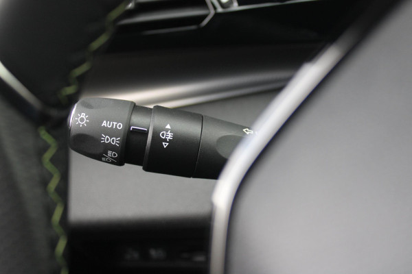 Peugeot e-408 GT AVANTAGE 58 kWh | PANORAMA SCHUIF/KANTEL DAK | WARMTEPOMP | HIFI PACK: (DRAADLOZE TELEFOONLADER, FOCAL PREMIUM HIFI SYSTEEM MET 10 SPEAKERS) | 360 VISION & DRIVE ASSIST PLUS PACK: (360° CAMERA MET 4 HD CAMERA'S, CLEAN CABIN,3D NAVIGATIE SYSTEEM) |  ELEKTRISCH VERSTELBARE VOORSTOELEN MET MASSAGE FUNCTIE EN STOELVERWARMING | BEKLEDING ALCANTARA/KUNSTLEDER | DRAADLOZE APPLE CARPLAY/ANDROID AUTO | 19" LICHTMETALEN VELGEN "GRAPHITE" | LED MATRIX KOPLAMPEN | DONKERE HEMELBEKLEDING | SFEER VERLICHTING | ELEKTRISCH BEDIENBARE ACHTERKLEP | PACK DRIVE PLUS PACK: (PACK SAFETY,