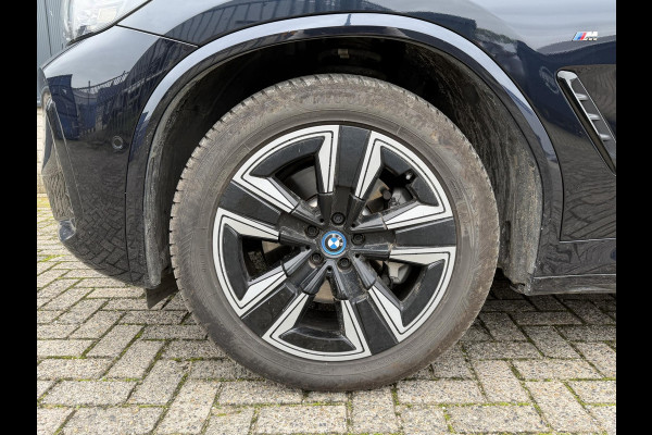 BMW iX3 Executive M Sport 80 kWh 19"/SOH 99,9%/Panoramadak/Leder + memory/Stoelverwarming/Dodehoek/Elektrische klep/Camera/Adaptieve cruise/Apple Carplay & Android Auto