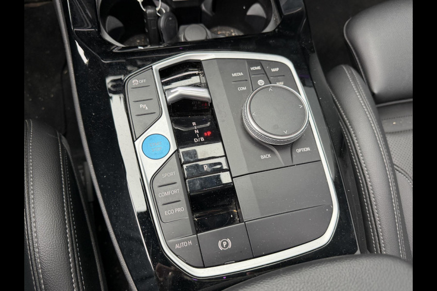 BMW iX3 Executive M Sport 80 kWh 19"/SOH 99,9%/Panoramadak/Leder + memory/Stoelverwarming/Dodehoek/Elektrische klep/Camera/Adaptieve cruise/Apple Carplay & Android Auto