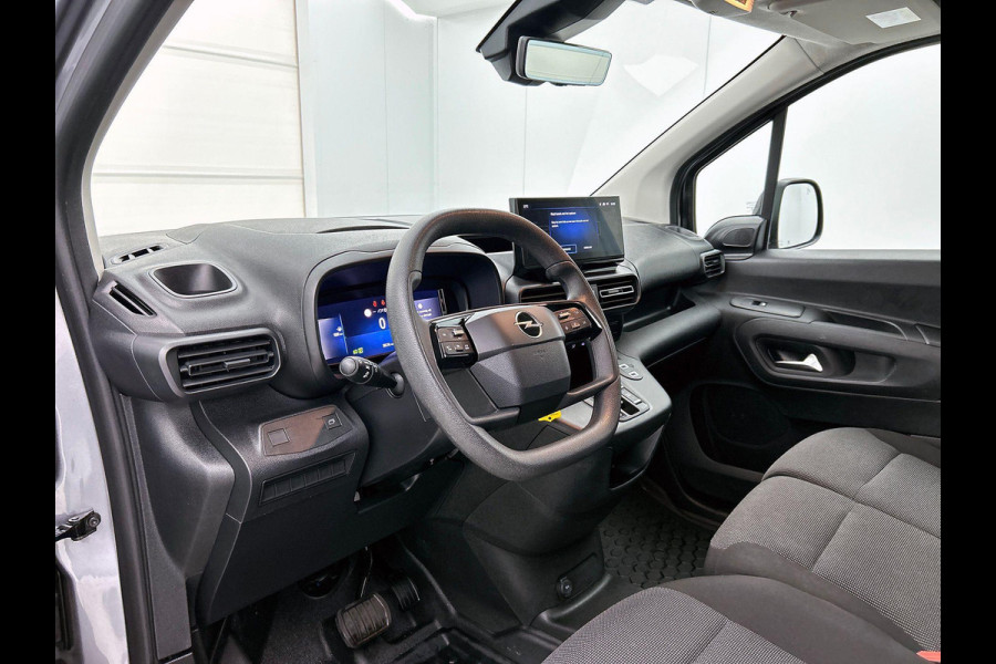 Opel Combo 1.5 BlueHDi 130pk L2 Automaat Apple Carplay / Android Auto Navigatie Trekhaak Airco Camera Cruise Control Parkeersensoren V+A DAB