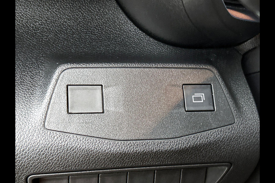 Opel Combo 1.5 BlueHDi 130pk L2 Automaat Apple Carplay / Android Auto Navigatie Trekhaak Airco Camera Cruise Control Parkeersensoren V+A DAB