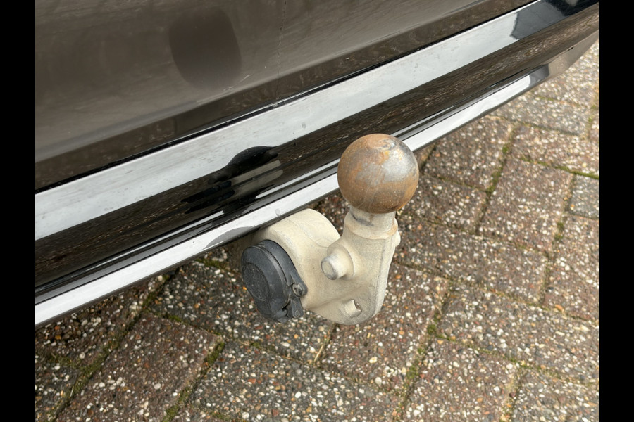 Volvo V60 2.0 T6 PHEV AWD Plus Dark Elek.Trekhaak HK Leer 360° Stoelverw+Ventilatie VOL!