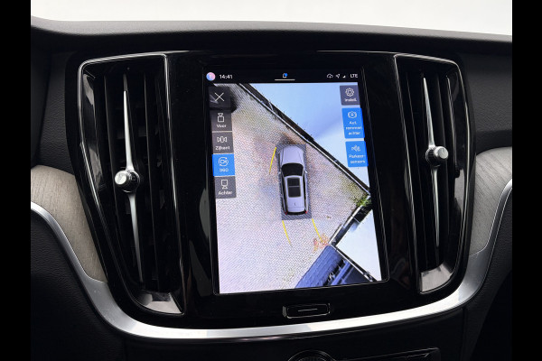 Volvo V60 2.0 T6 PHEV AWD Plus Dark Elek.Trekhaak HK Leer 360° Stoelverw+Ventilatie VOL!