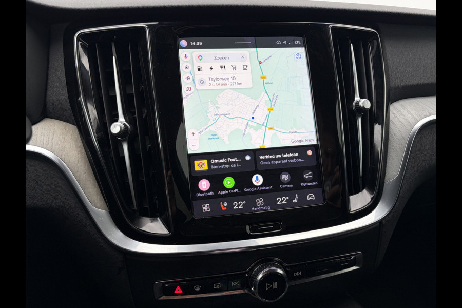 Volvo V60 2.0 T6 PHEV AWD Plus Dark Elek.Trekhaak HK Leer 360° Stoelverw+Ventilatie VOL!