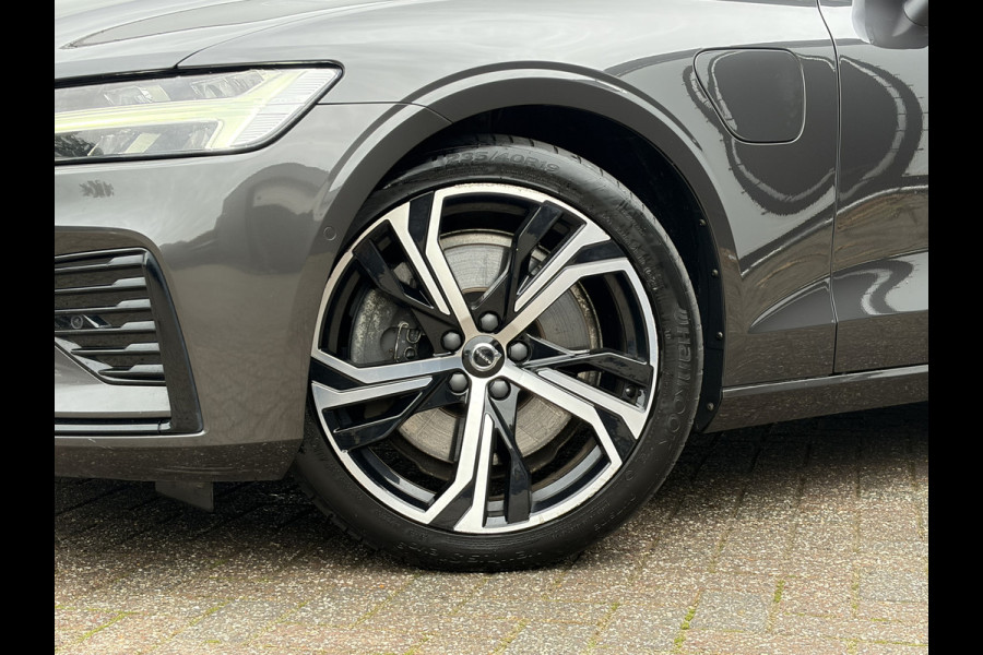 Volvo V60 2.0 T6 PHEV AWD Plus Dark Elek.Trekhaak HK Leer 360° Stoelverw+Ventilatie VOL!
