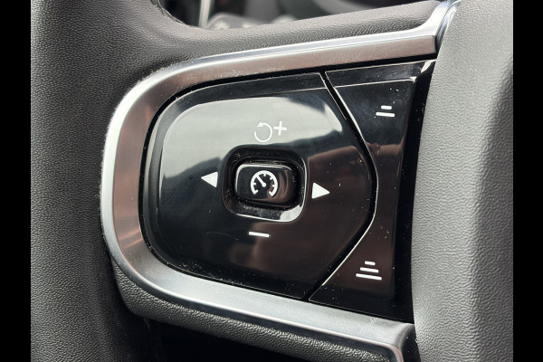 Volvo V60 2.0 T6 PHEV AWD Plus Dark Elek.Trekhaak HK Leer 360° Stoelverw+Ventilatie VOL!