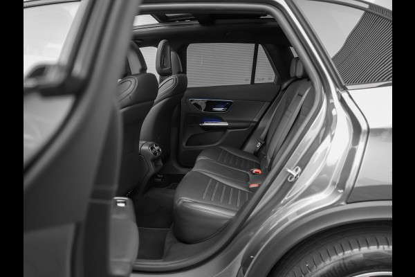 Mercedes-Benz GLC 300e 4MATIC AMG Pano Distronic Night Keyless 360° 20"