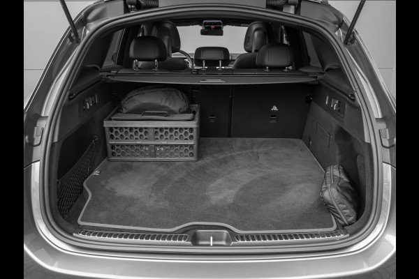 Mercedes-Benz GLC 300e 4MATIC AMG Pano Distronic Night Keyless 360° 20"