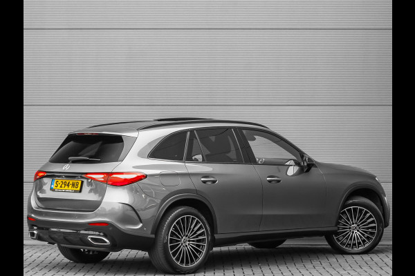 Mercedes-Benz GLC 300e 4MATIC AMG Pano Distronic Night Keyless 360° 20"