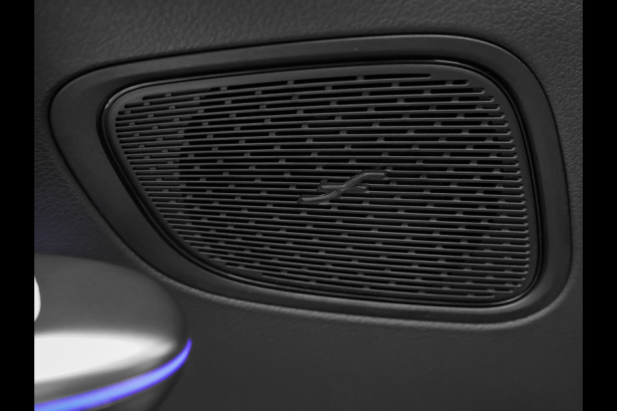 Mercedes-Benz GLC 300e 4MATIC AMG Pano Distronic Night Keyless 360° 20"